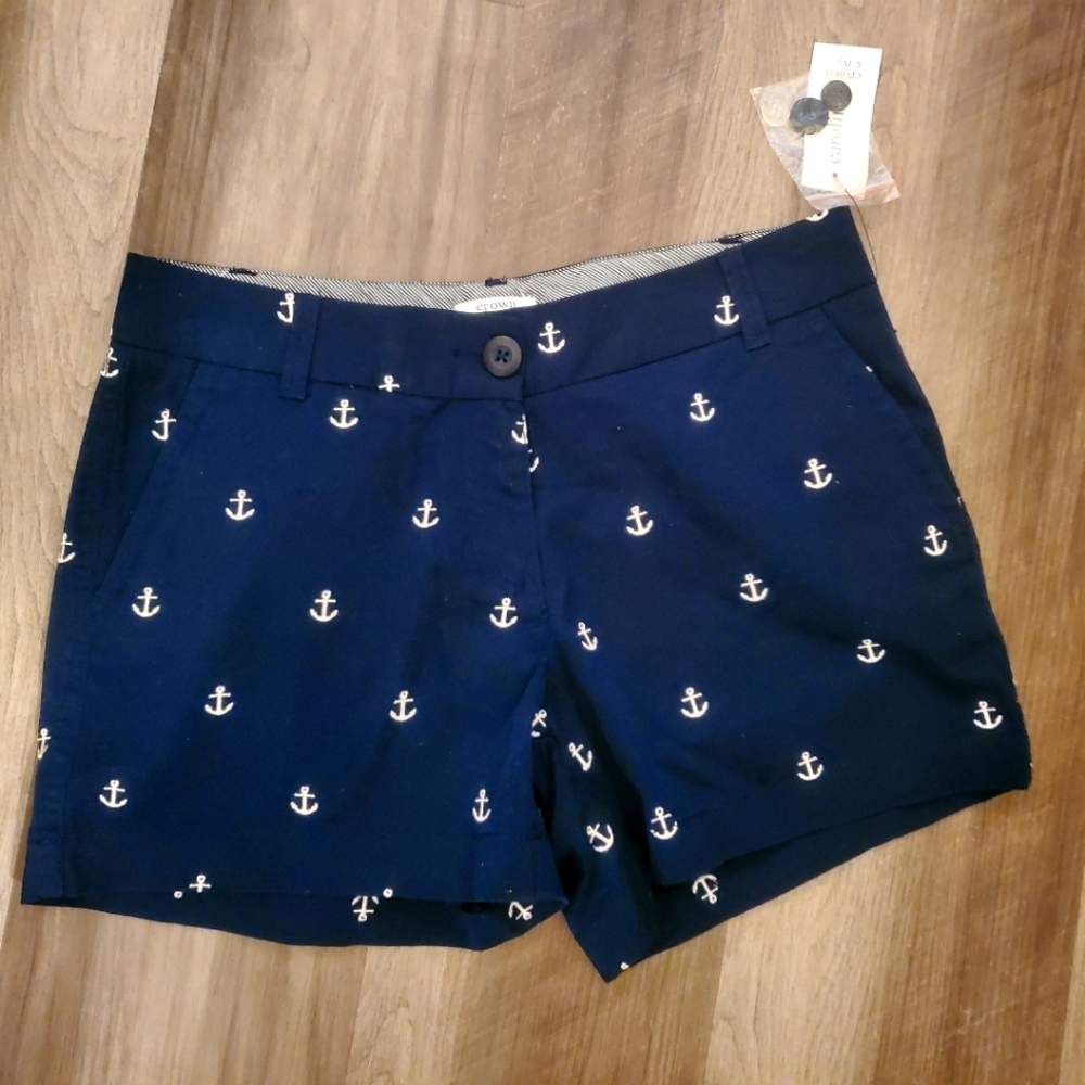 Crown and Ivy shorts